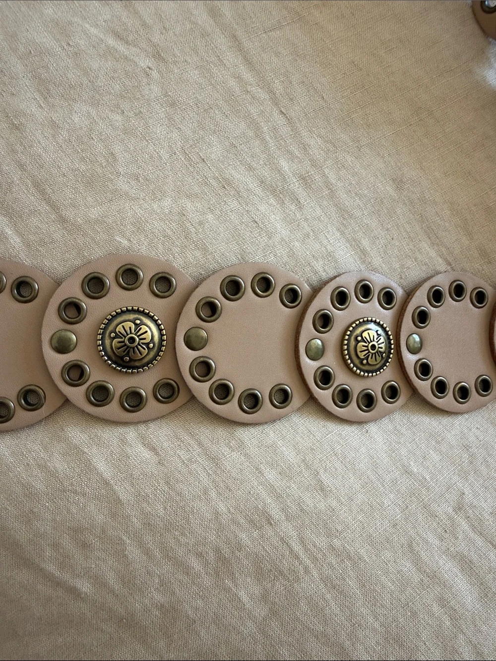 Anthropologie Adjustable Disc Belt Beige Western Boho Concho XL